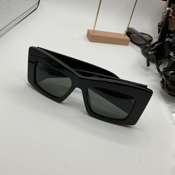 Gucci GG1842S SUNGLASSES - Picture 7 of 12